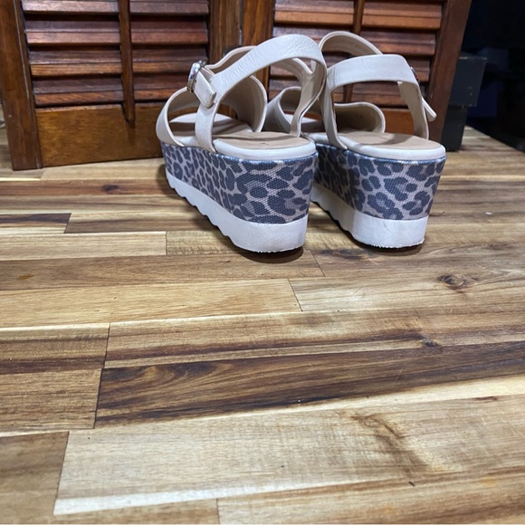 Anthropologie Nude &Cheetah Wedges size 7.5 - Picture 6 of 8